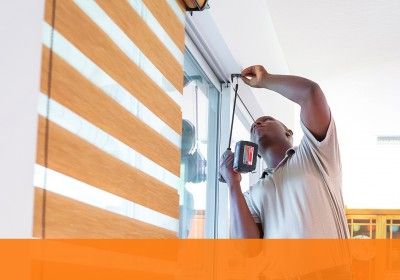 Instalar estore venziano