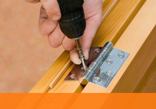 Colocar uma dobradiça Colocar uma dobradiça