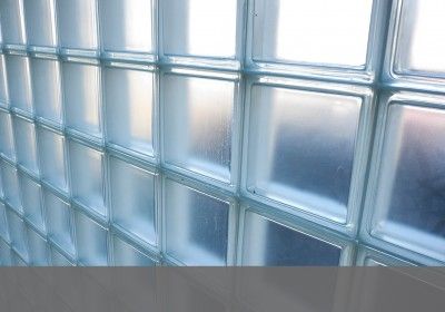 Como aplicar tijolo de vidro