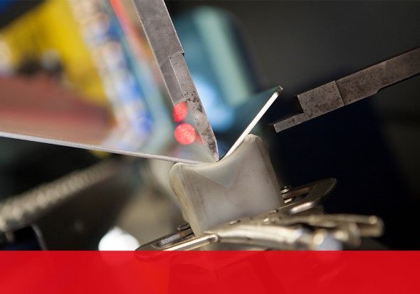 Como moldar e quinar metal Como moldar e quinar metal