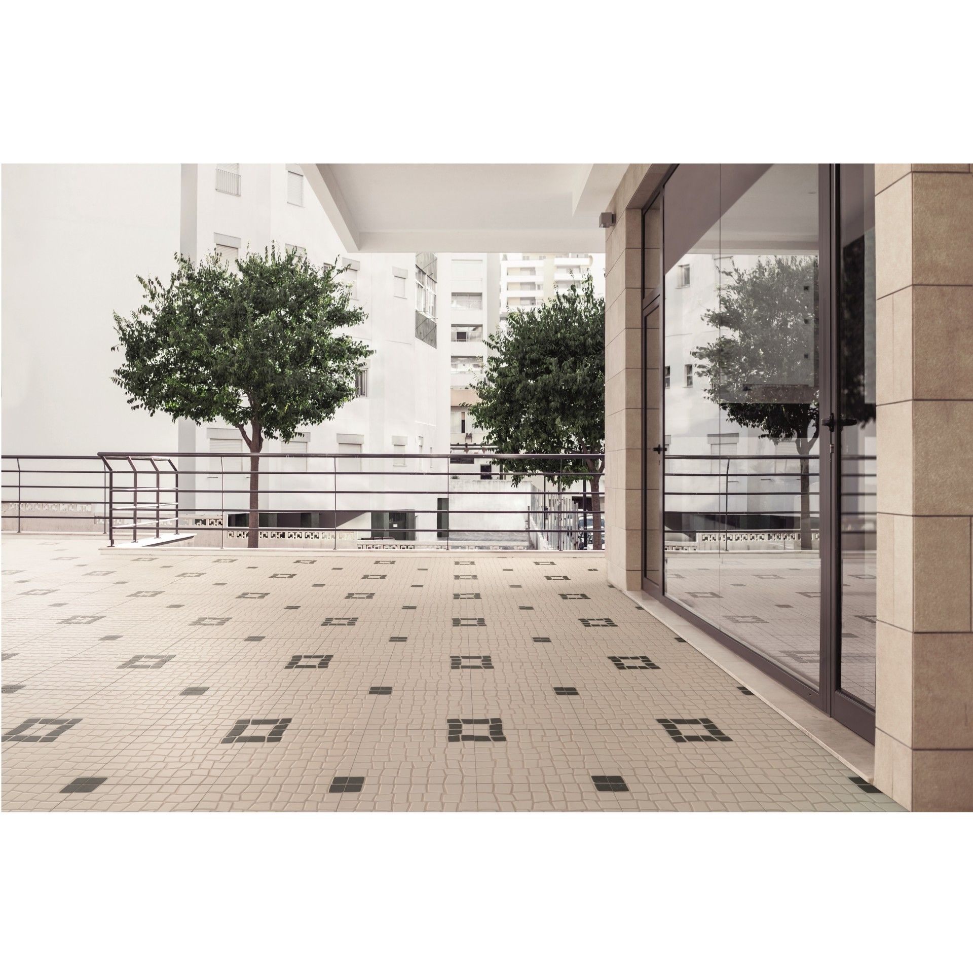 PORCELÂNICO LISBOETA BLACK 33X33 CX.1M2