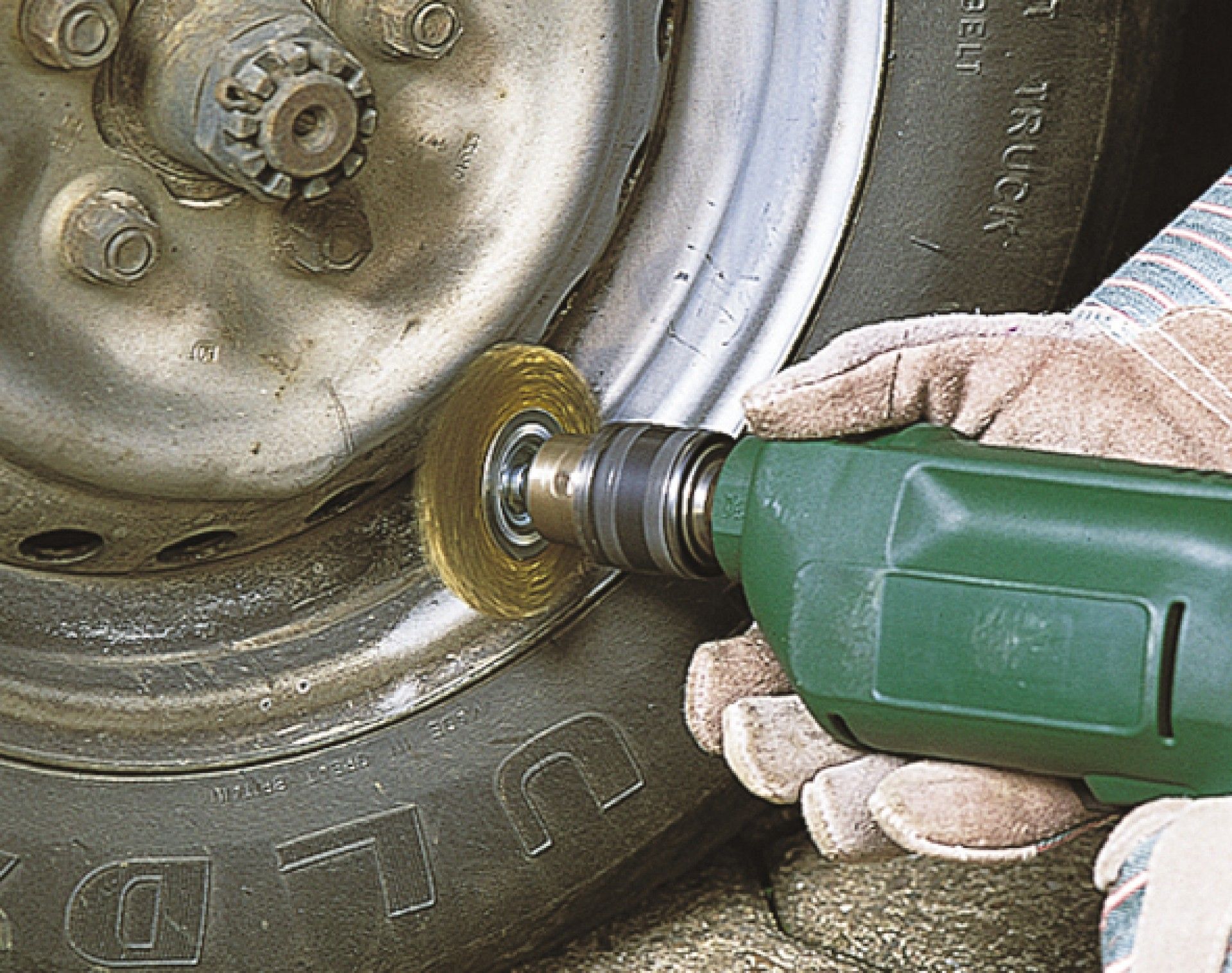 Escova Metálica Latão 75MM