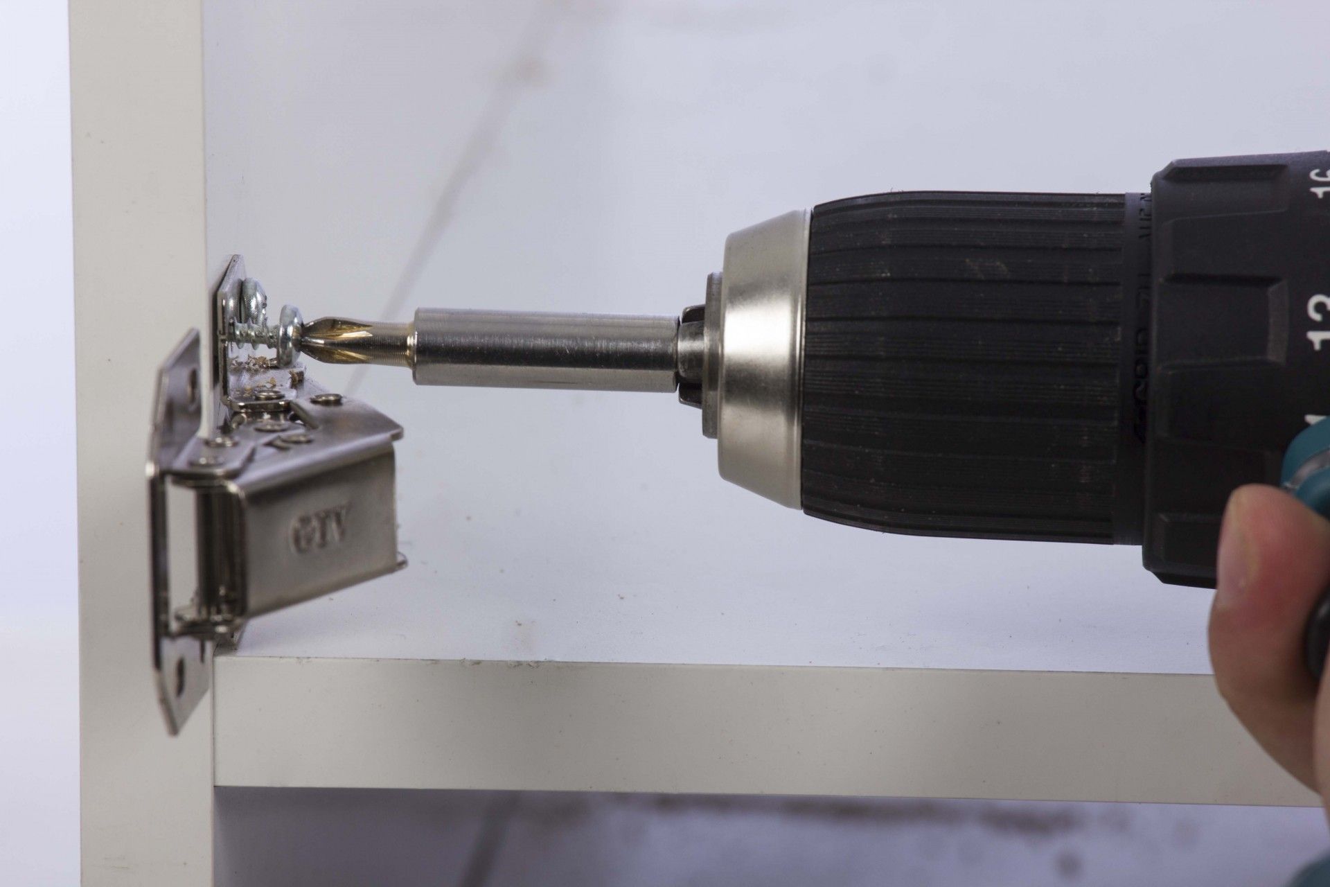 Dobradiça de Móvel com Mola 'Easy-On'