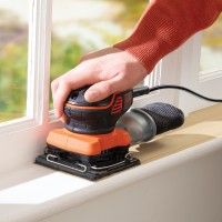 Lixadora BLACK+DECKER 220W Lixadora BLACK+DECKER 220W