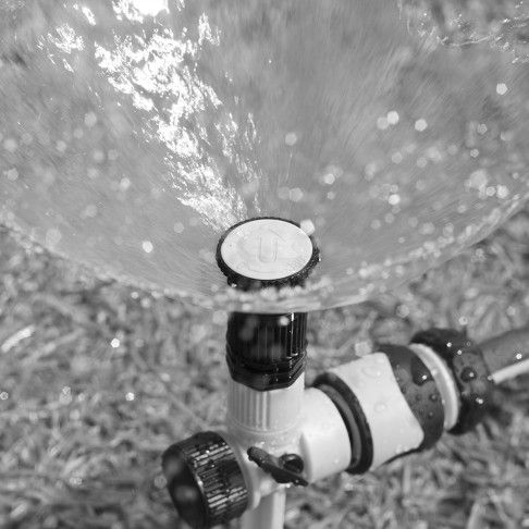 Aspersor regulável com suporte Aspersor regulável com suporte