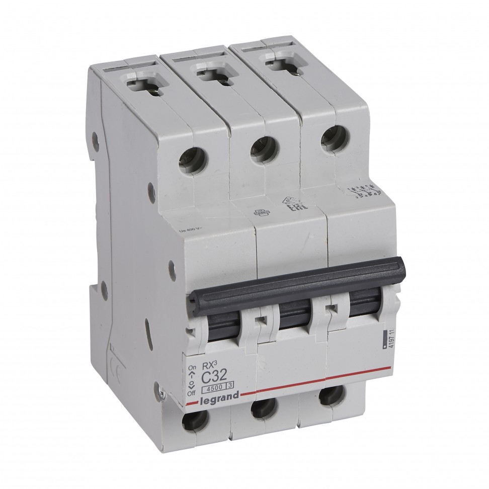 Disjuntor Rx3 3p C32 4500a LEGRAND Disjuntor Rx3 3p C32 4500a LEGRAND