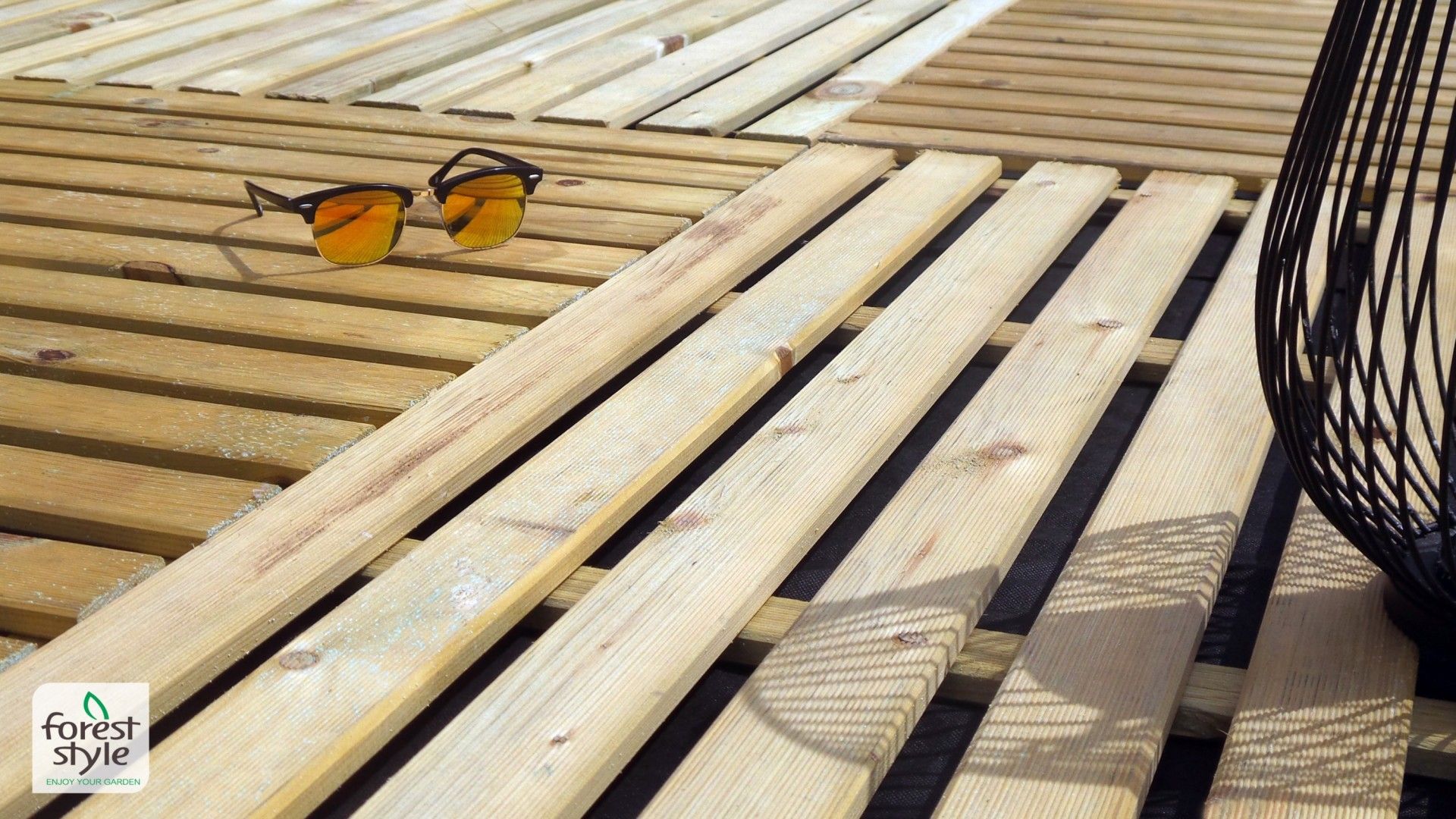 Placa Ranhurada Jardim 50x50x3cm