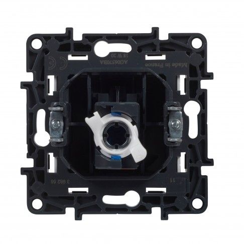 Tomada Rj45 Série Niloé Step Branco Tomada Rj45 Série Niloé Step Branco