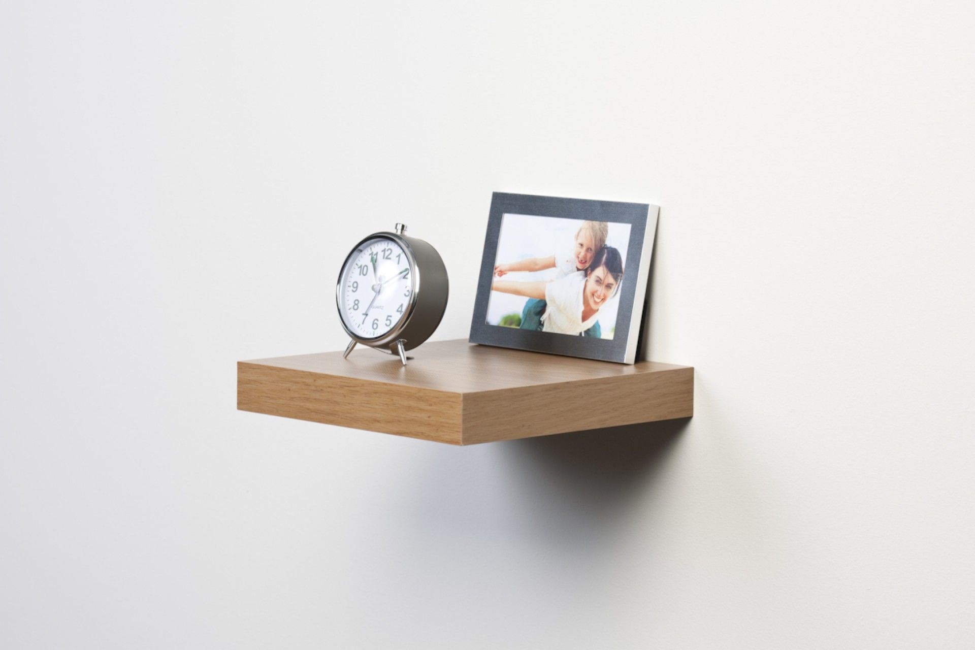 Prateleira Fixação Invisível. 23,5x23,5 Carvalho