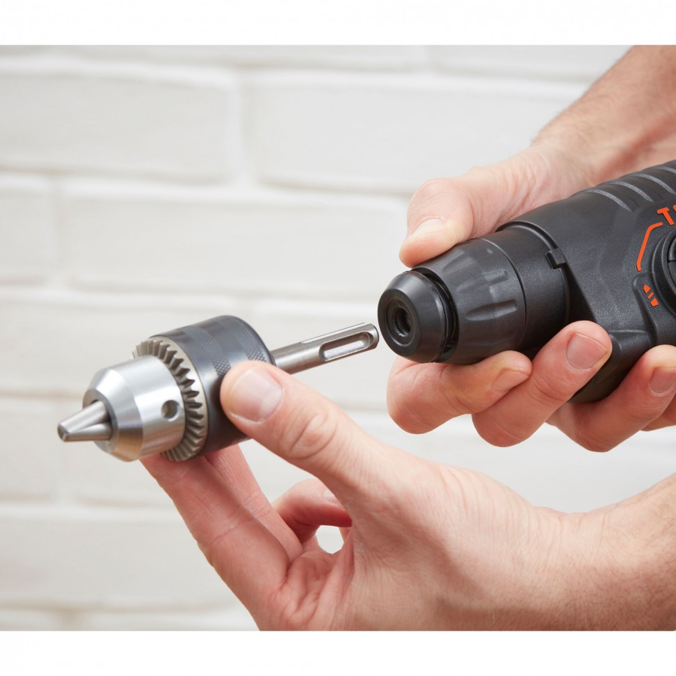 Martelo Pneumático com fio 650w 1,4J Martelo Pneumático com fio 650w 1,4J