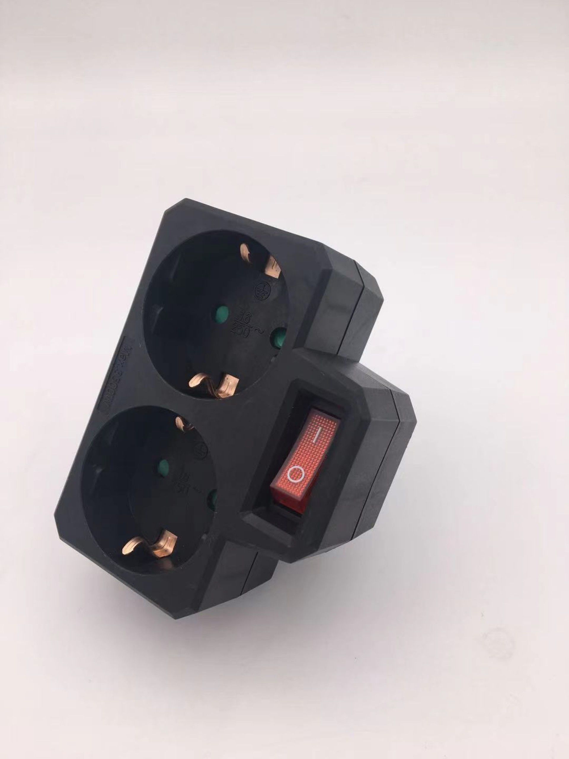 Ficha Dupla Com Interruptor Preta