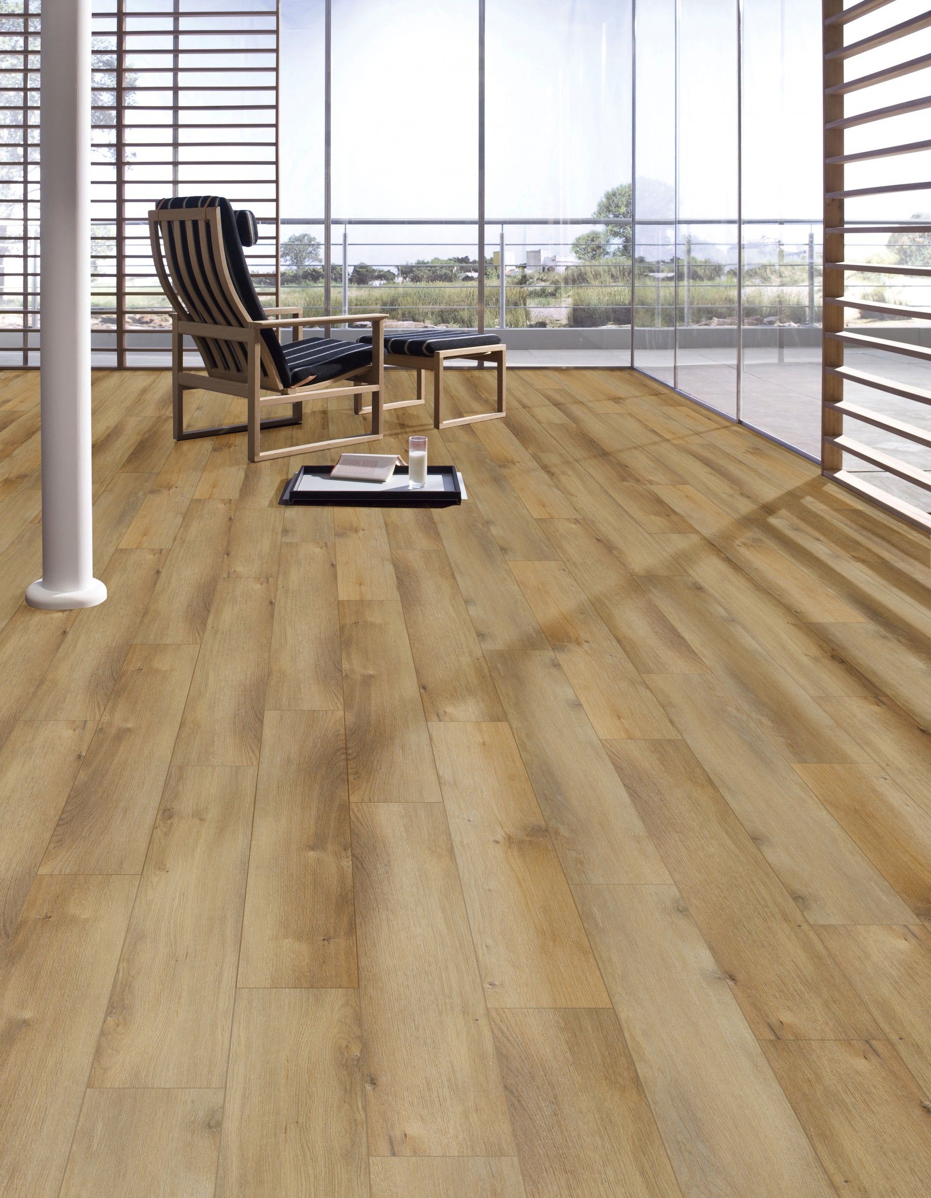 PAVIMENTO VINÍLICO SPC CLICK 5MM OAK NATURAL 2,64M2