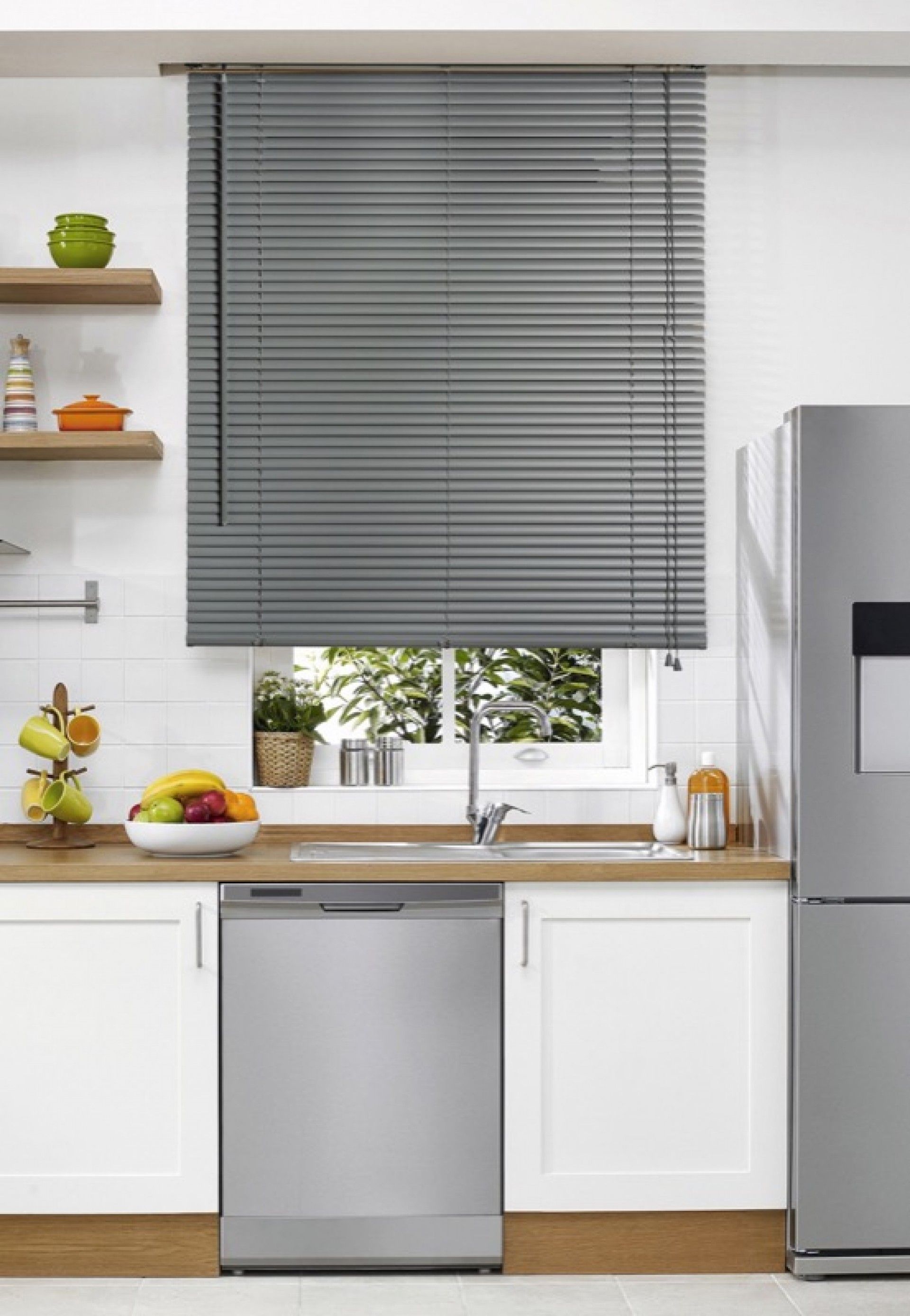 Estore Veneziana Alumínio Prata 120x160cm