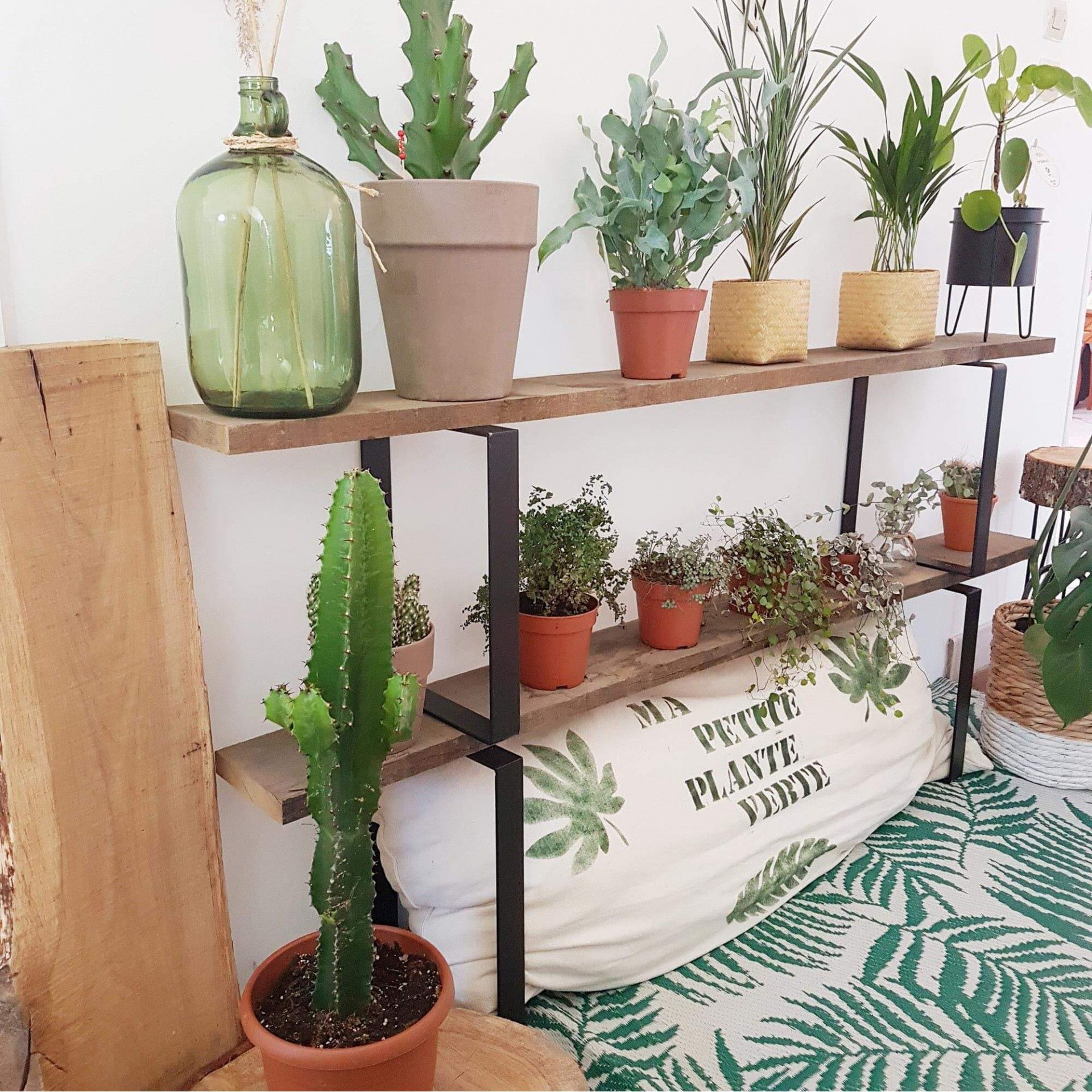 Pé Móvel Quadrado 350x250x40x5 Preta