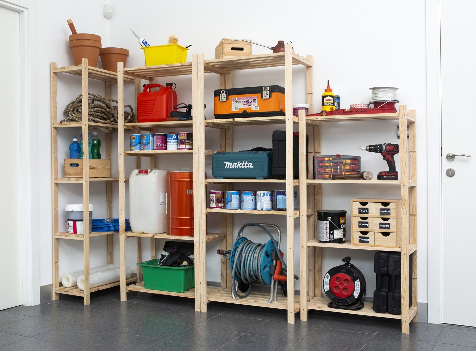 Estante Pinho 3 prateleiras 922x300x650mm