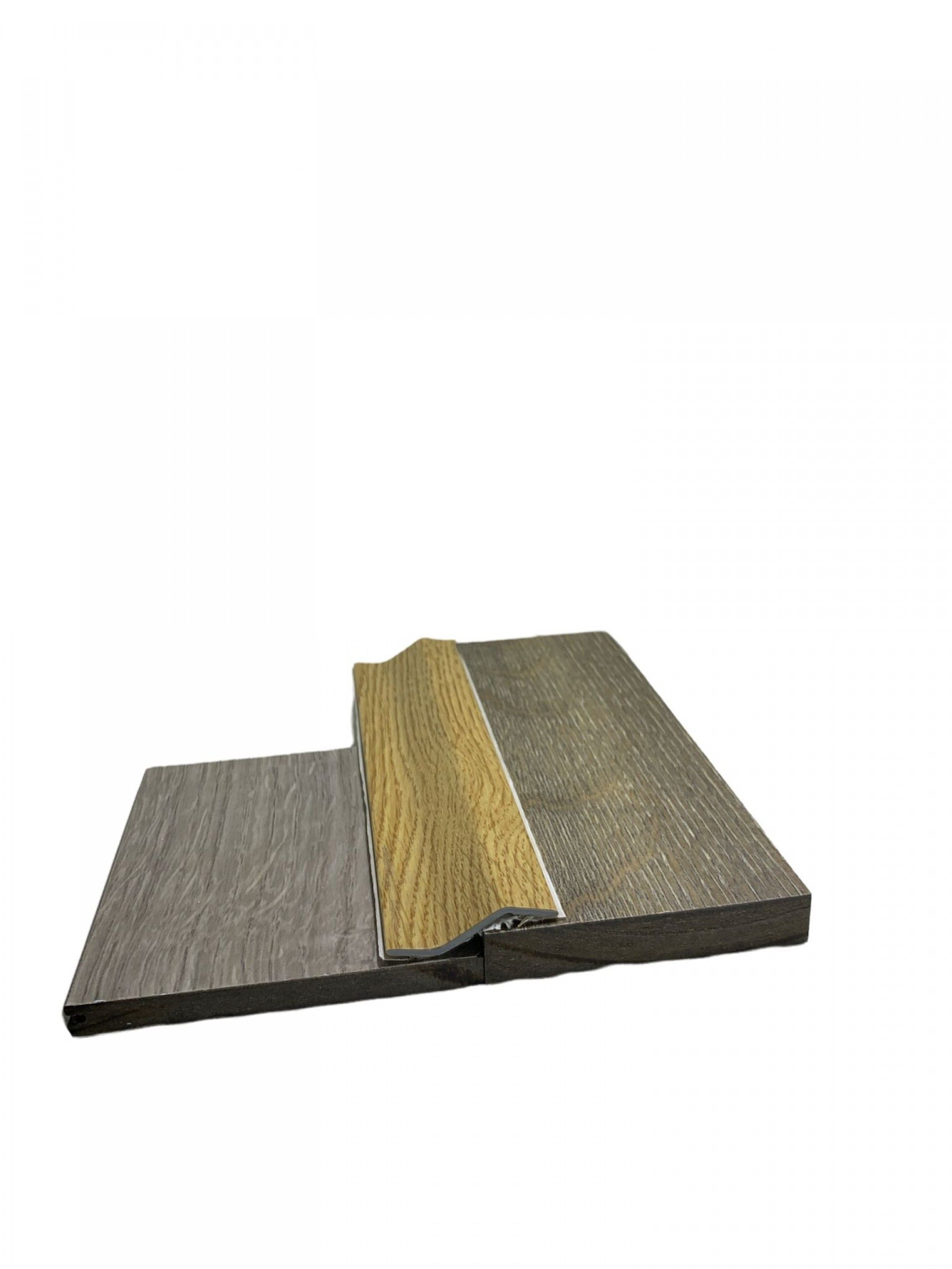 Perfil PVC Desnível Adesivo 90x4x0,8 Carvalho