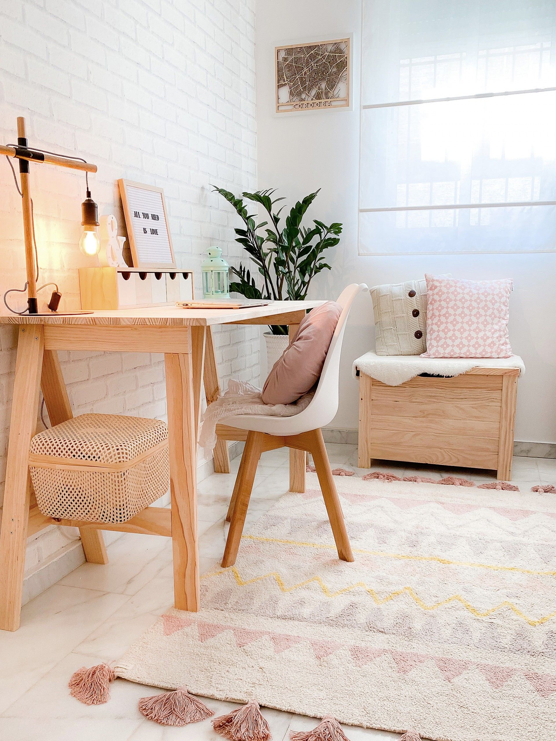 CAVALETE PINHO 50X74CM GLAM