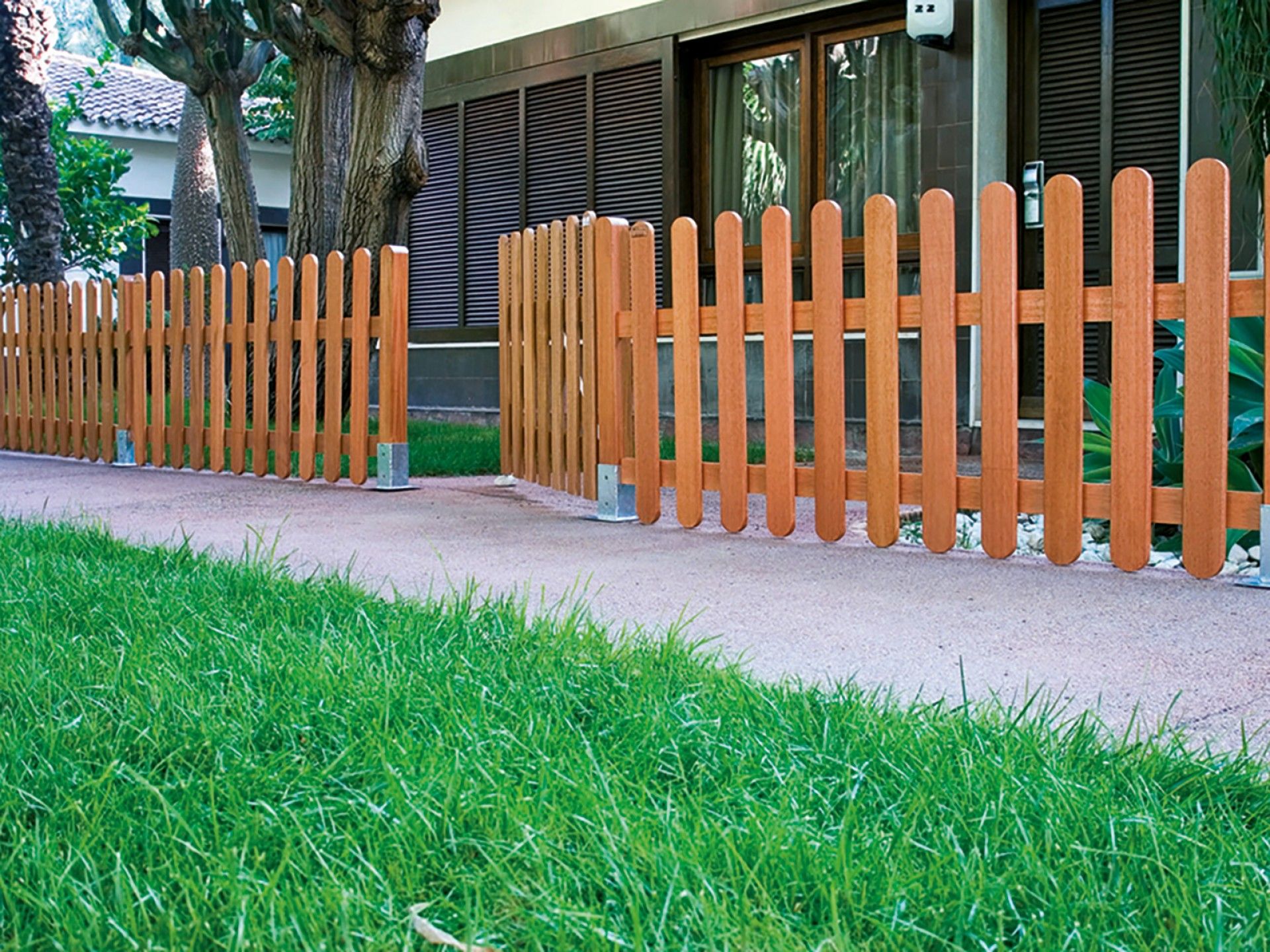 Base Metal P/ Poste 7x7cm