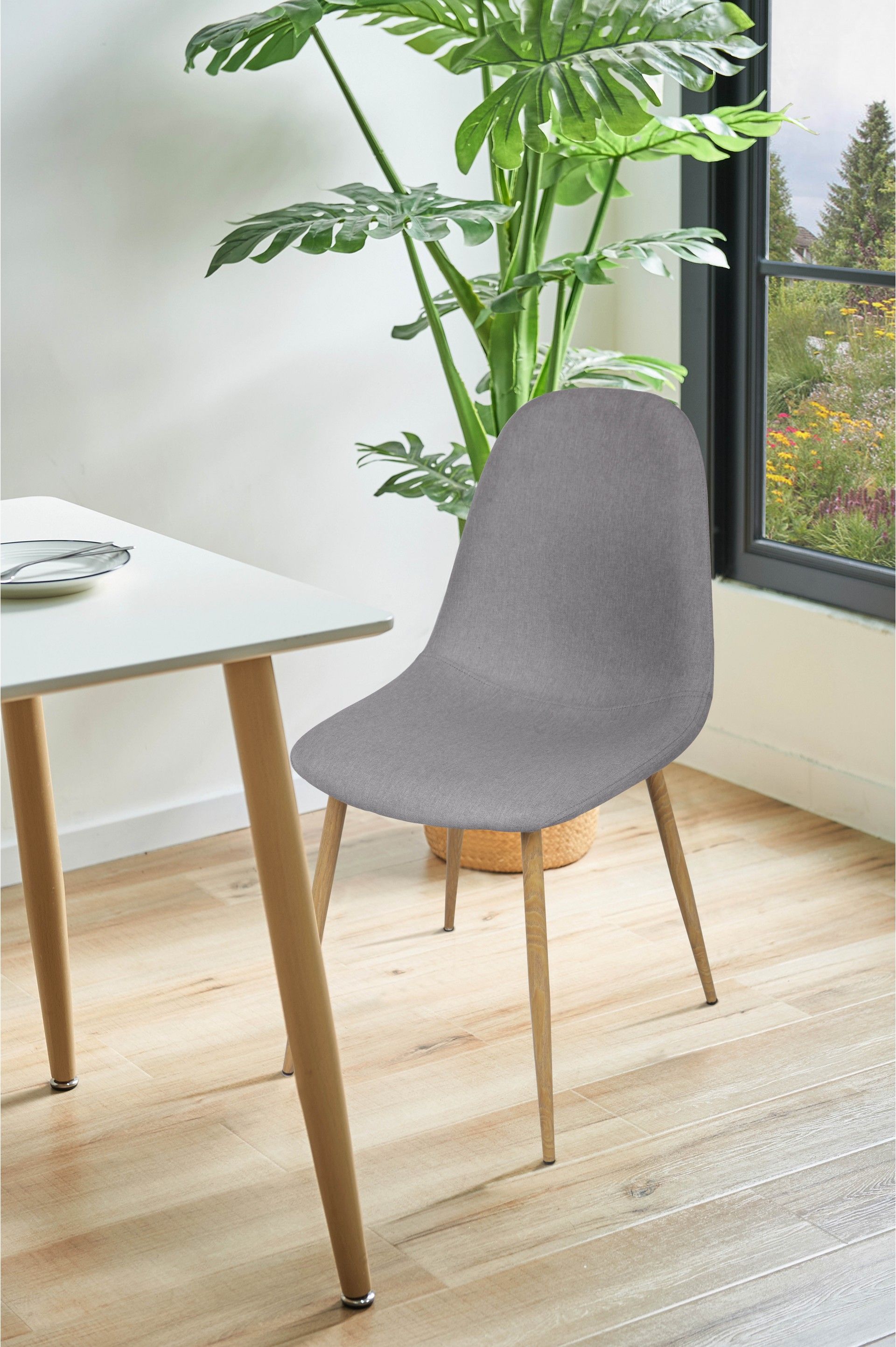 Cadeira Bremen Cinza C/Pés Madeira