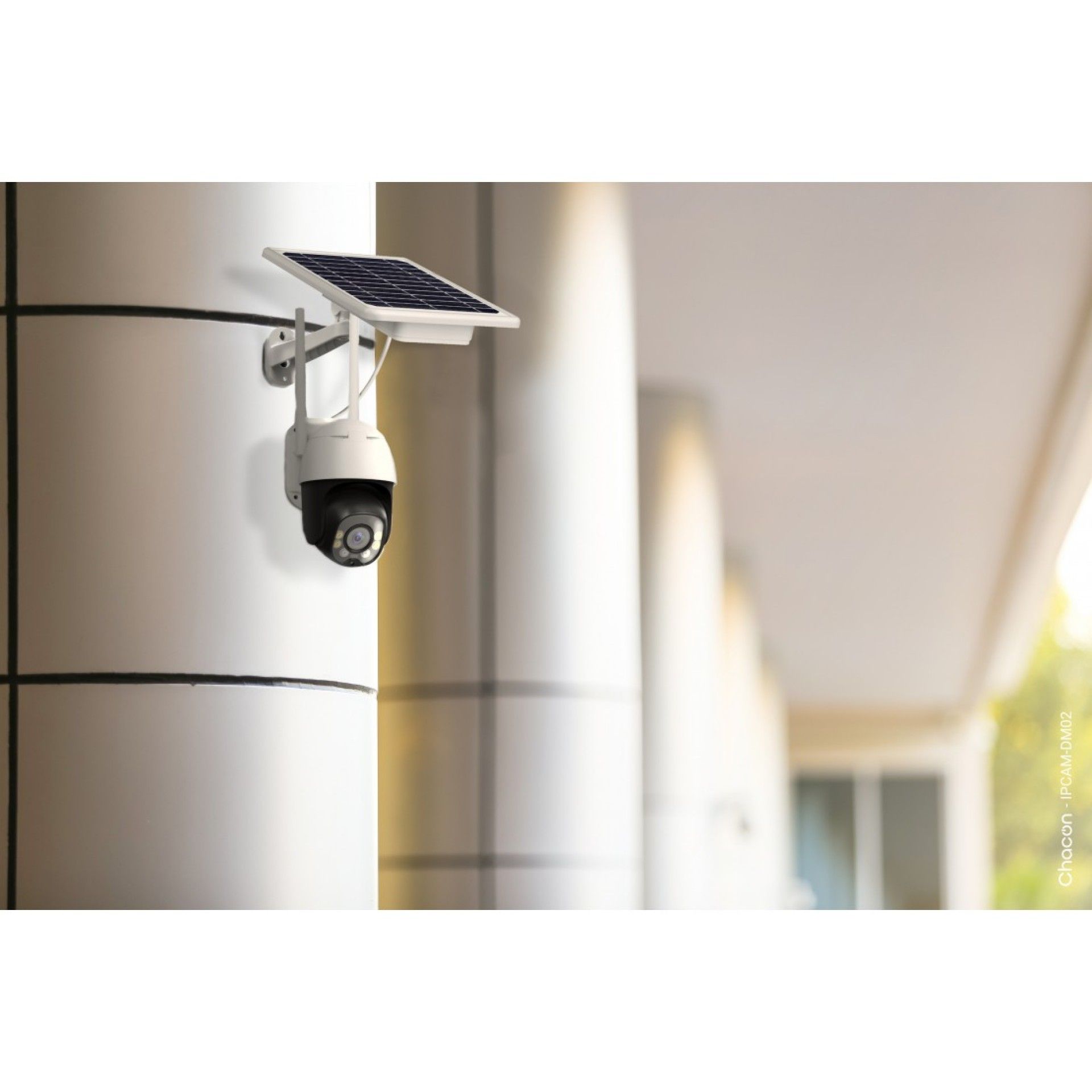 CÂMARA ROTATIVA WIFI C/PAINEL SOLAR