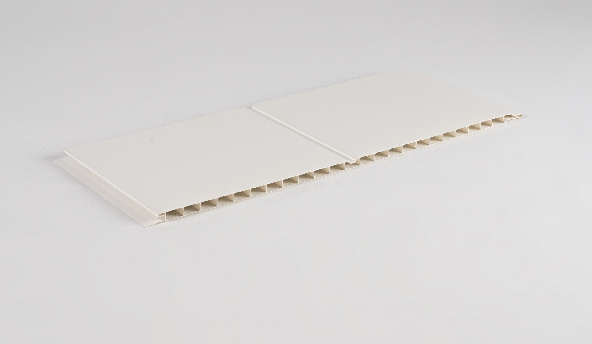 LAMBRIM PVC BRANCO 2600X375X8MM CX.3,9M2