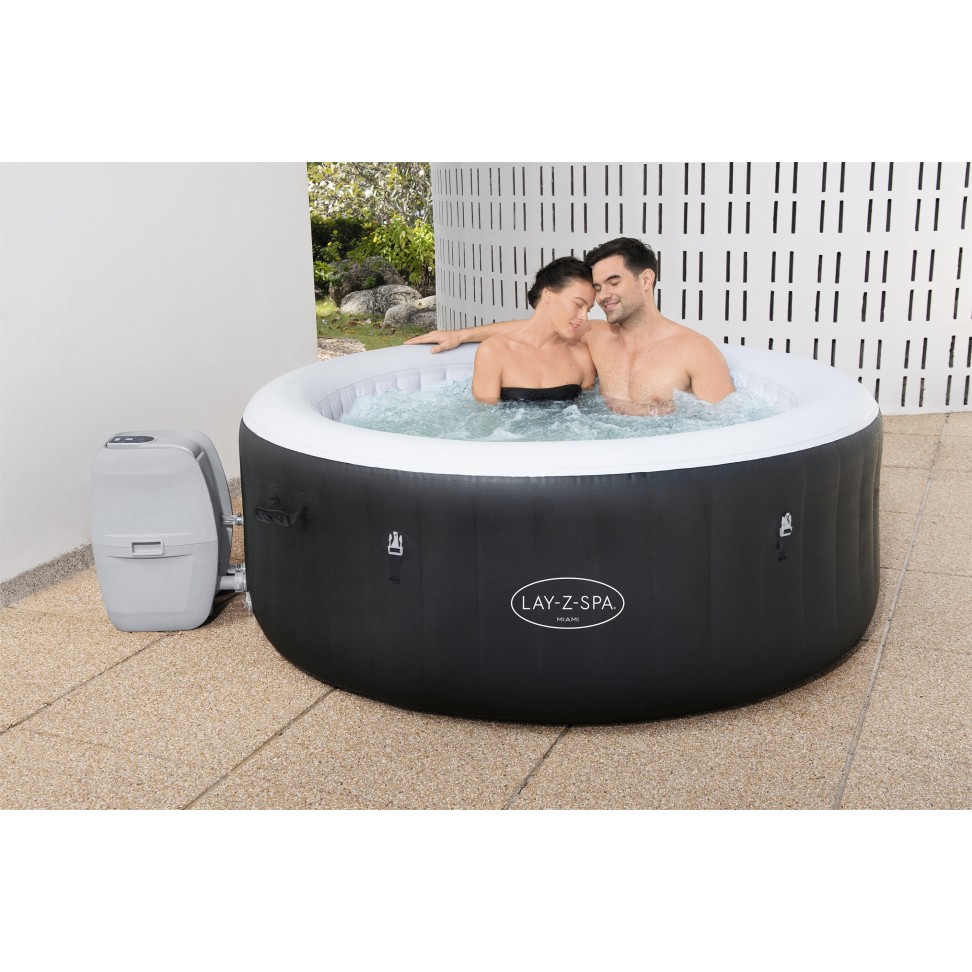Spa insufl�vel 180x66cm 2-4 pessoas