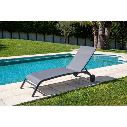 ESPREGUIÇADEIRA ALUMÍNIO 207X63CM ESPREGUIÇADEIRA ALUMÍNIO 207X63CM