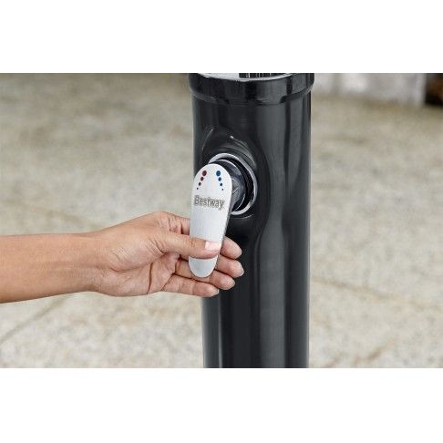 Chuveiro Exterior Solarflow 8 litros Chuveiro Exterior Solarflow 8 litros