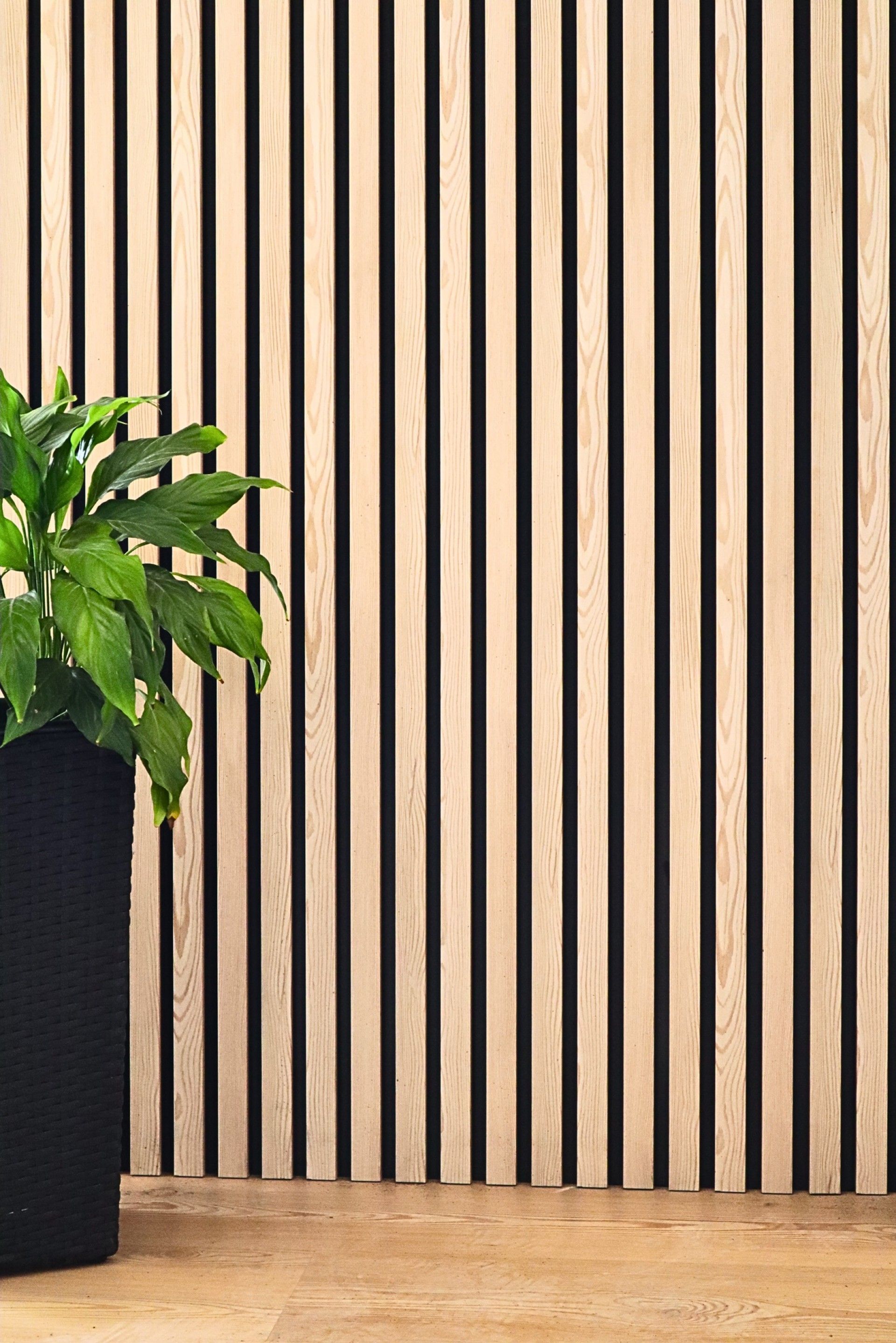 Ripado Pvc Carvalho Riga 2800X143X24MM CX.2M2