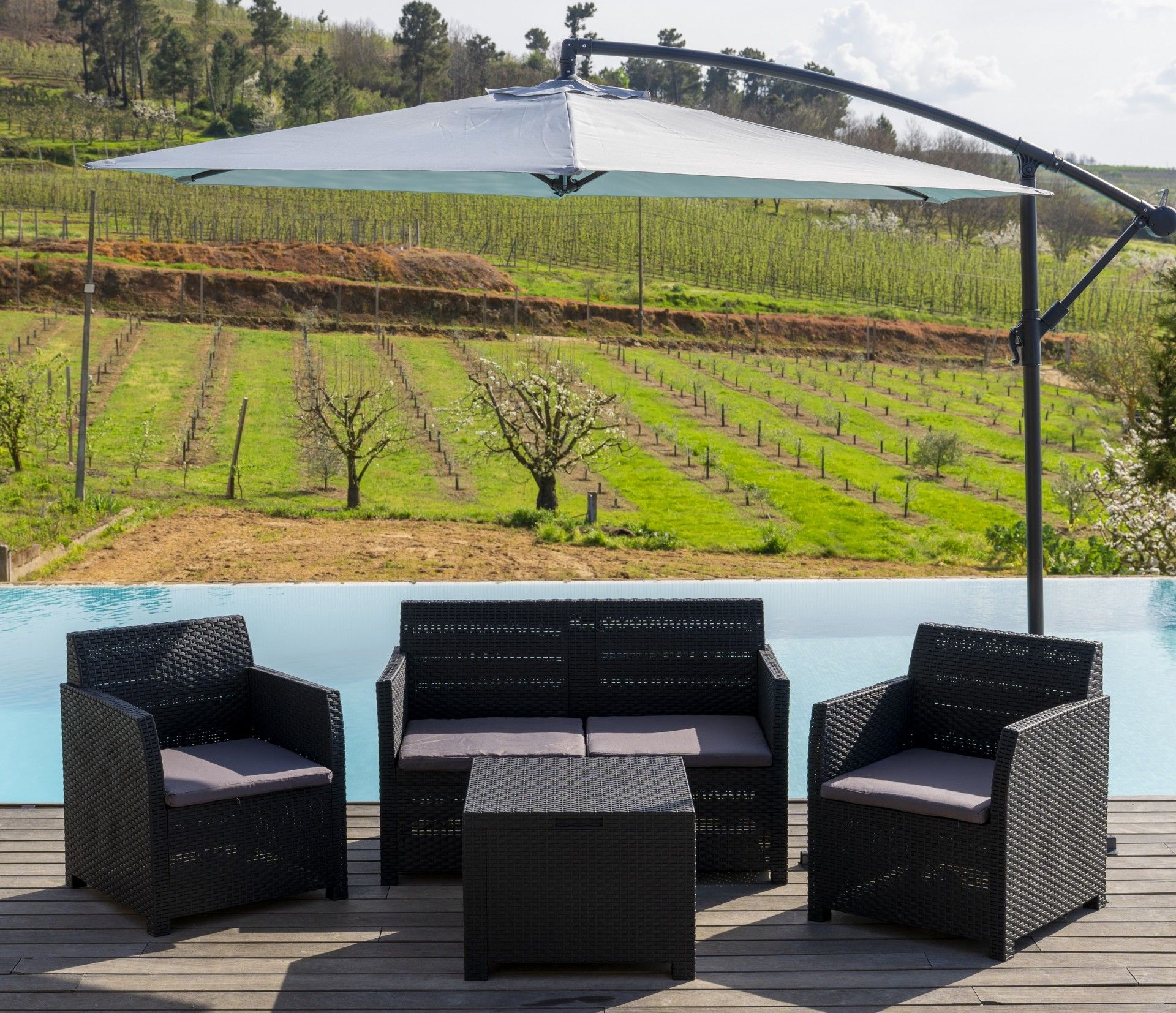 Conjunto Rattan Artemide Antracite 4 Lugares