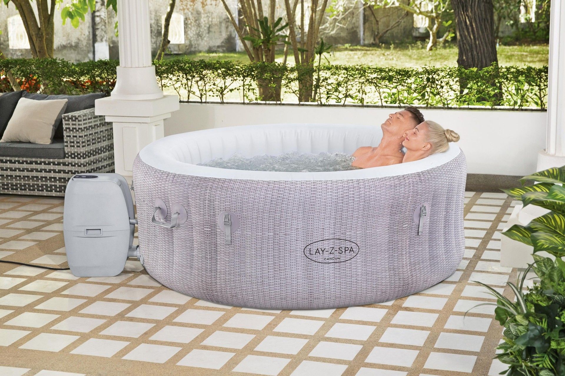 SPA INSUFLÁVEL 180X66CM 2-4 PESSOAS CINZA