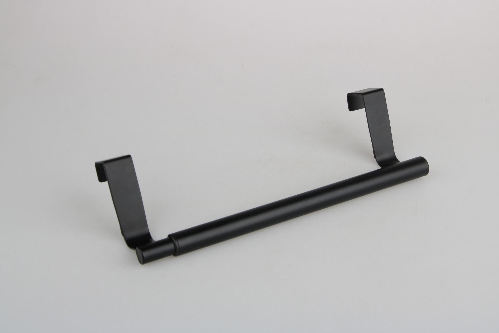 Toalheiro Para Móveis - Extensível de 22 a 35cm Preto