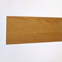 Rodapé PVC Expandido Carvalho 2500x70x14mm Rodapé PVC Expandido Carvalho 2500x70x14mm