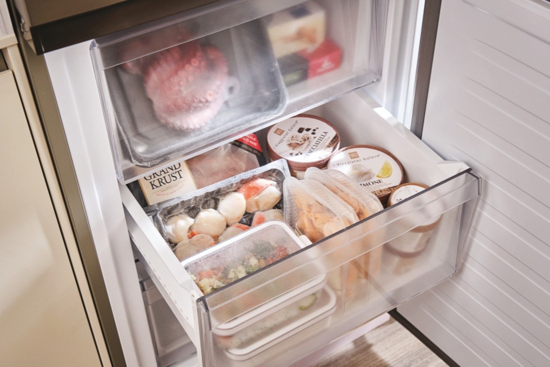 Combinado 355L Inox Candy