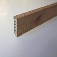 Rodapé PVC Alveolar Carvalho Claro 2500x70x15mm Rodapé PVC Alveolar Carvalho Claro 2500x70x15mm