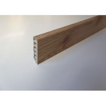Rodap PVC Alveolar Carvalho Claro 2500x70x15mm