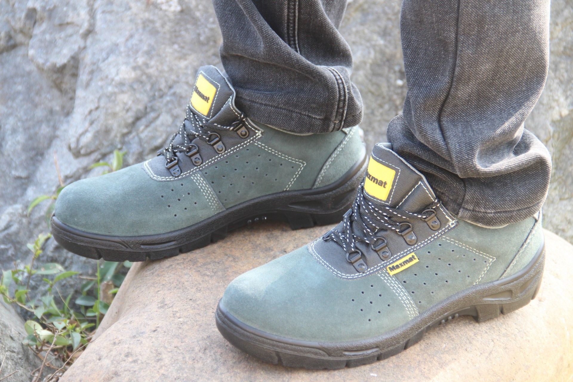 Sapato Camurça Cinza S1p Biqueira Aço | Tam. 39