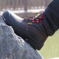 Bota Pele Preta S1p Biqueira Aço Bota Pele Preta S1p Biqueira Aço