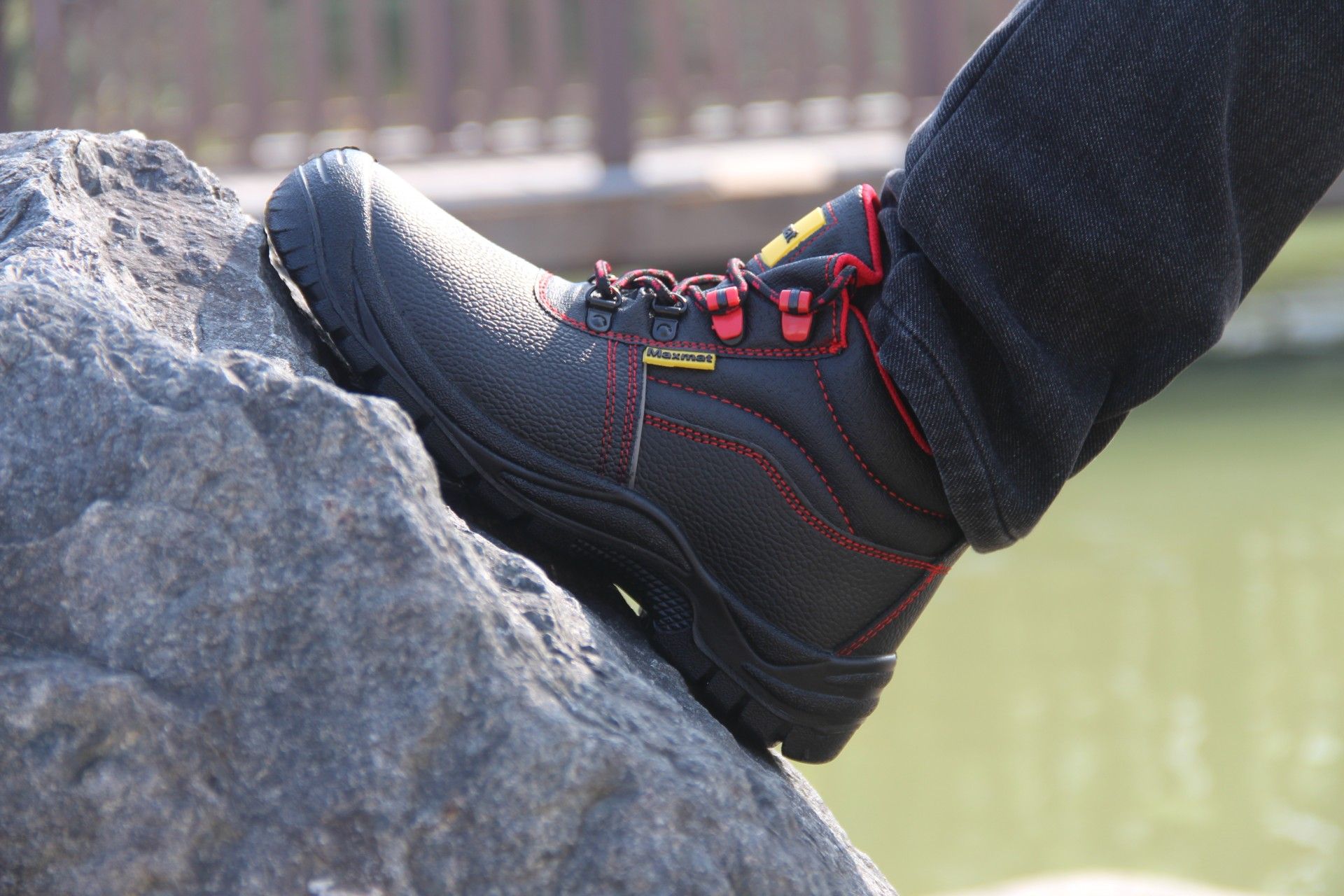 Bota Pele Preta S1p Biqueira Aço