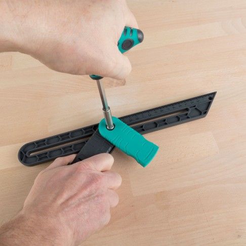 Esquadro mvel c/ funo de marcao