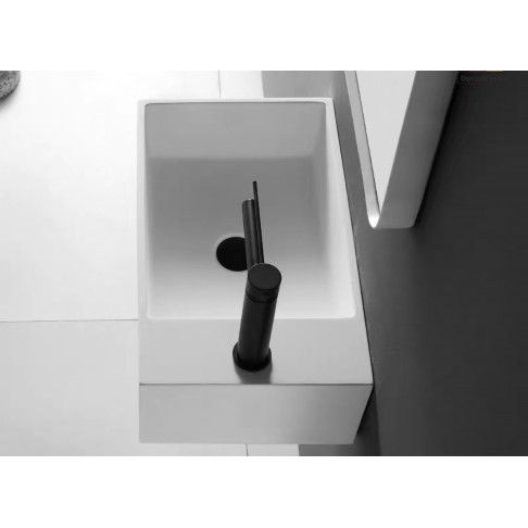 Lavatório Suspenso Resina 50x28x15cm Branco Lavatório Suspenso Resina 50x28x15cm Branco