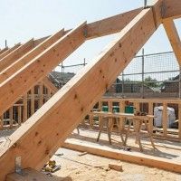 Viga 80x160x2500 Pinho Seco com tratamento fitosanitário Viga 80x160x2500 Pinho Seco com tratamento fitosanitário