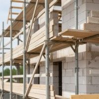 Prancha de Andaime 40x200x2500 Pinho Seco com tratamento fitosanit�rio