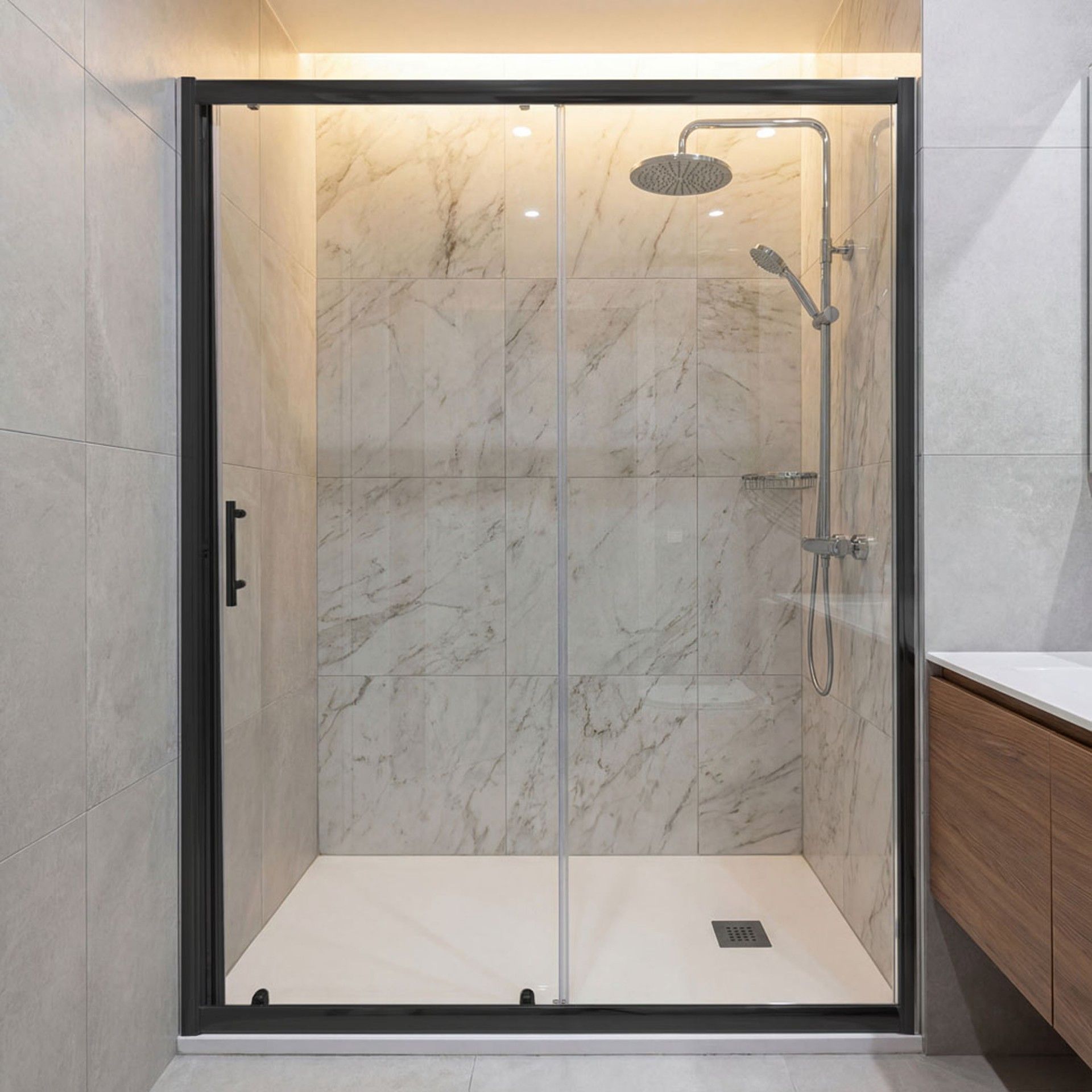 Frontal Duche Bornéu Vidro Transparente 185x160cm, perfil preto