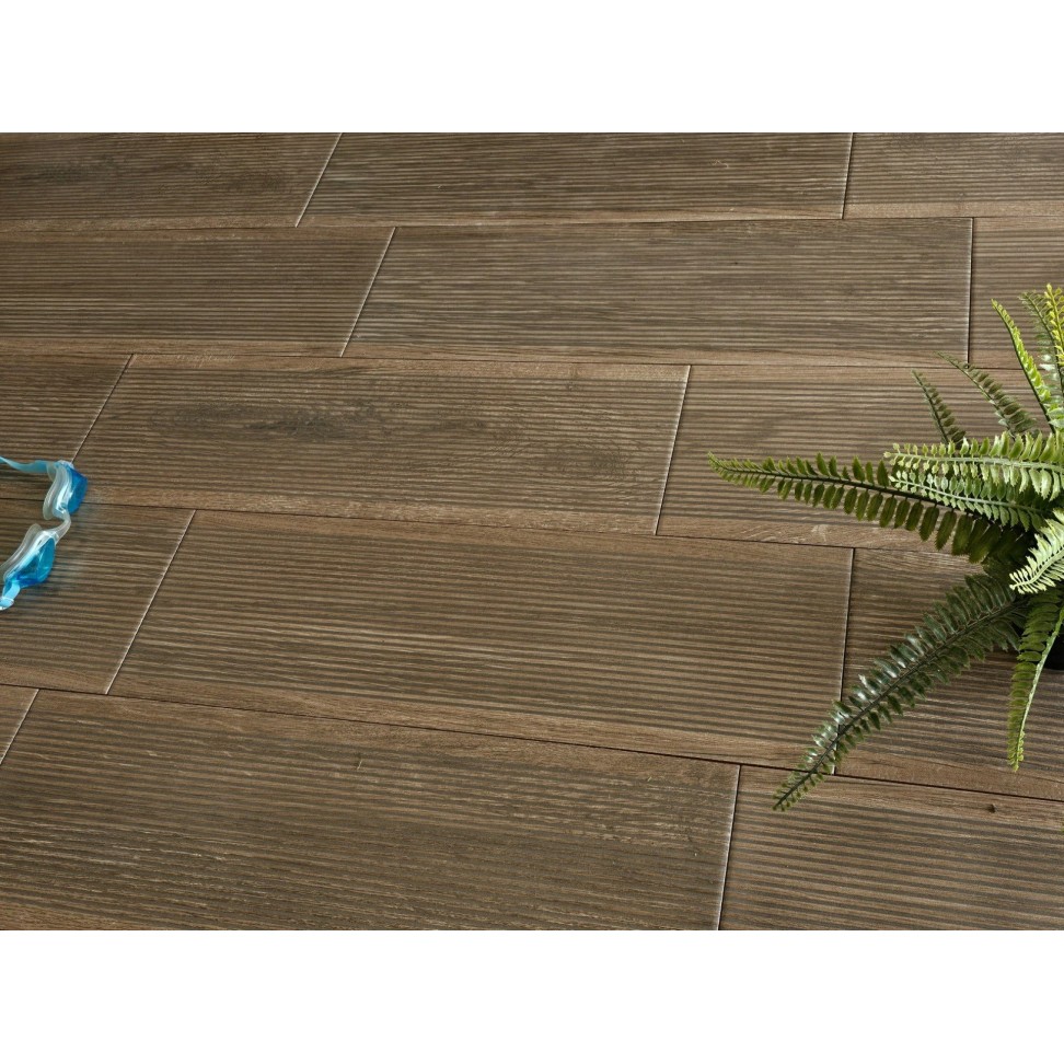 Pavimento Deck Torronto Marron 20x60 Cx.1,68m2 Pavimento Deck Torronto Marron 20x60 Cx.1,68m2
