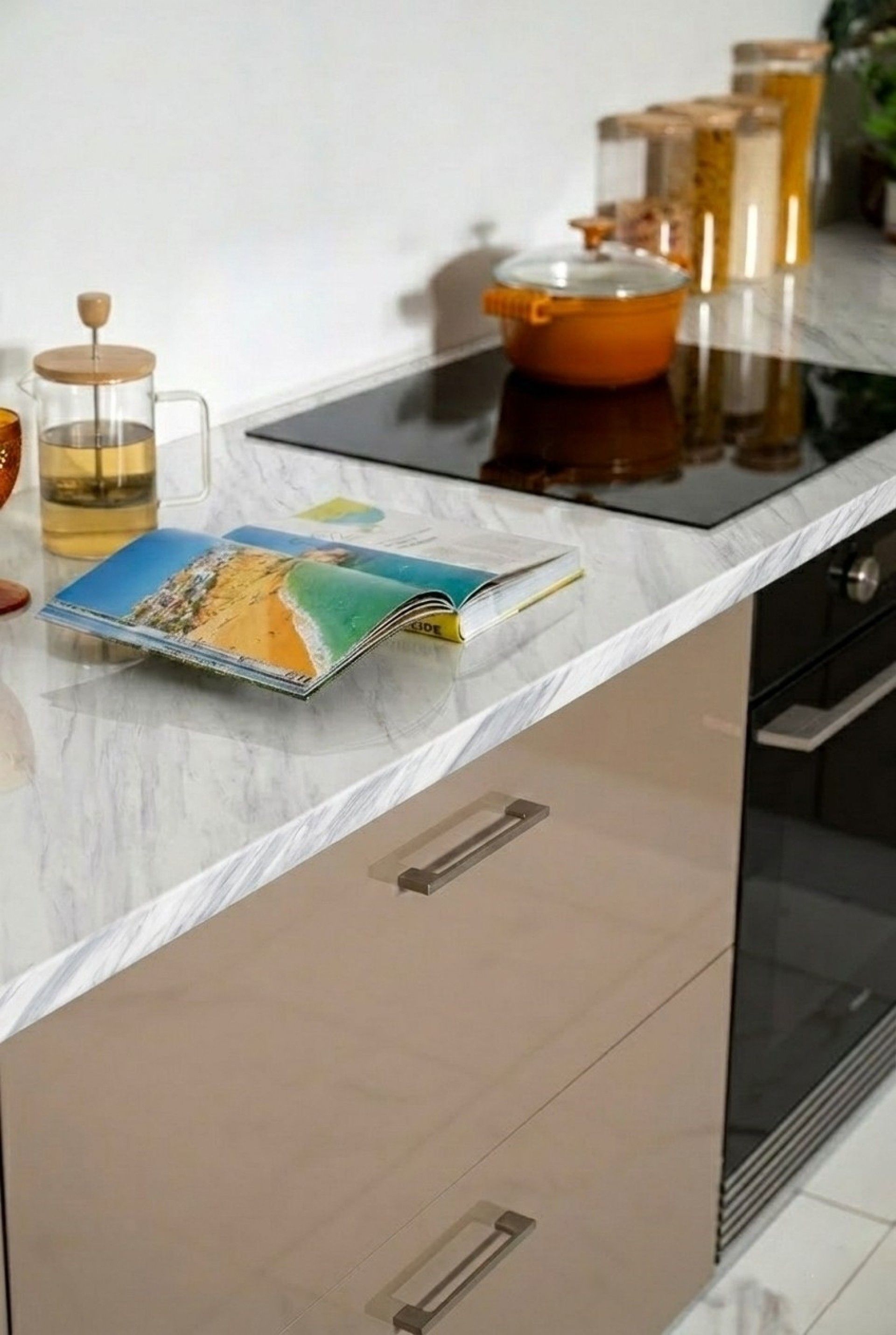 Tampo de cozinha cerâmico 1450x620x24mm Carrara Gold Simplyceram