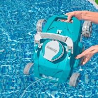 Robot limpa fundos de piscina Aquatronix G200 Robot limpa fundos de piscina Aquatronix G200