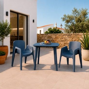 Cadeira Capri PVC empilh�vel 54x58x82cm