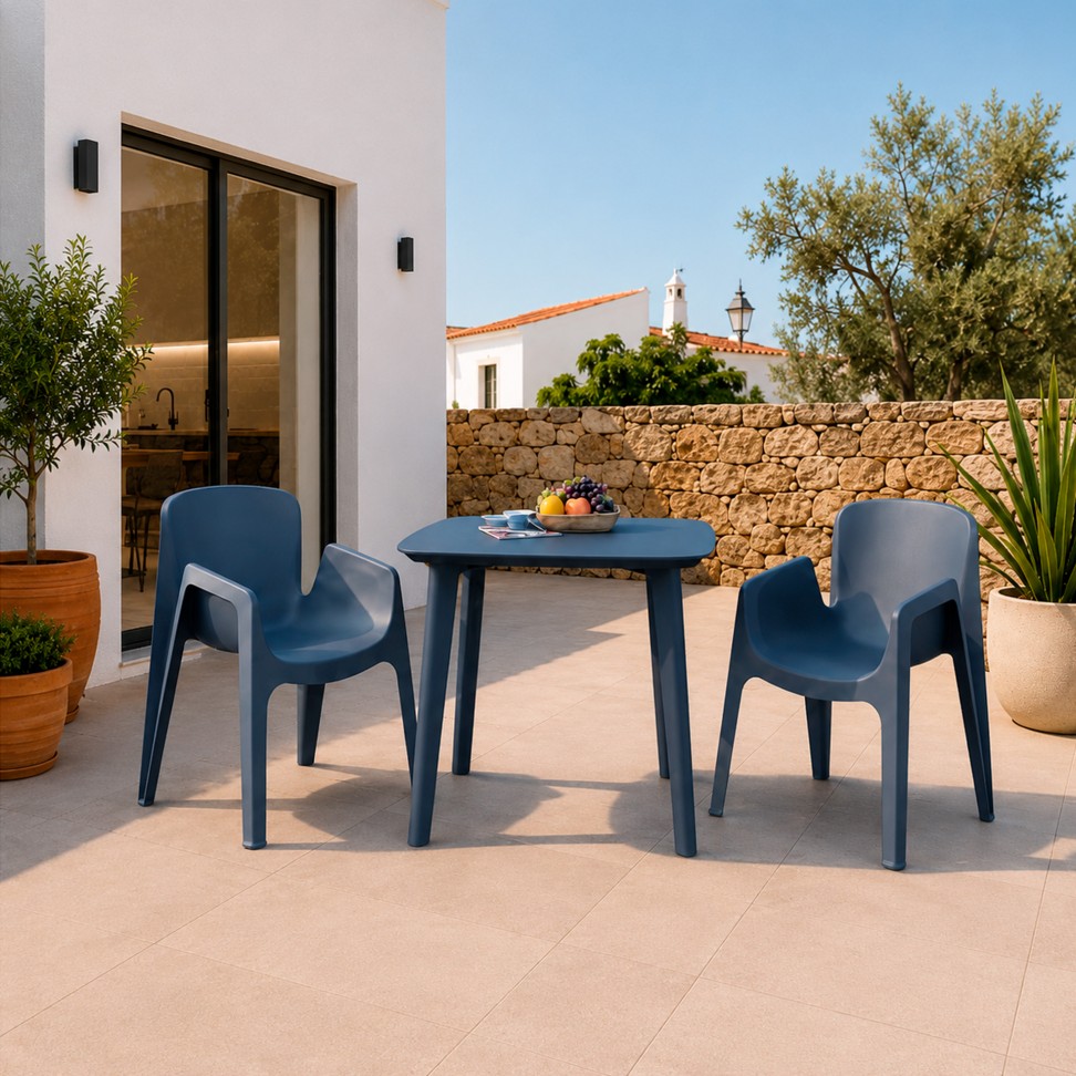 Cadeira Capri PVC empilh�vel 54x58x82cm