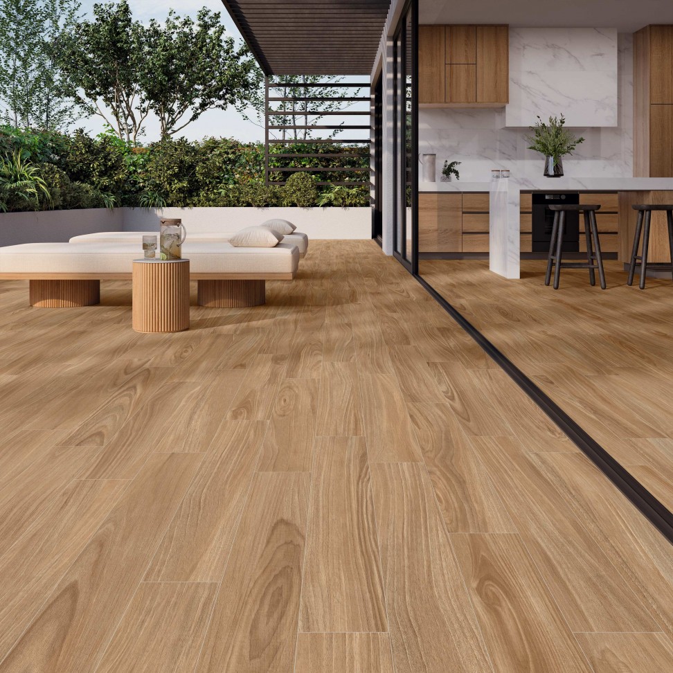 Porcel�nico Kirova Roble 15X90 Cx.1,215m2